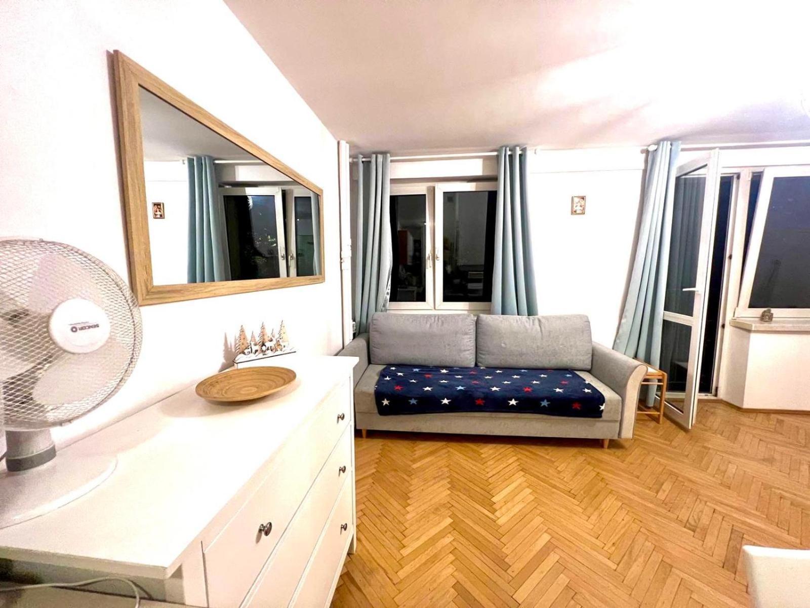 Entire Studio In Centrum Apartment วอร์ซอ ภายนอก รูปภาพ